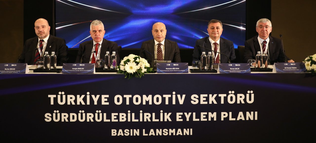 soldansaga-berkeercan-cengizeroldu-mustafagultepe-barancelik-alikemalyazici.jpg