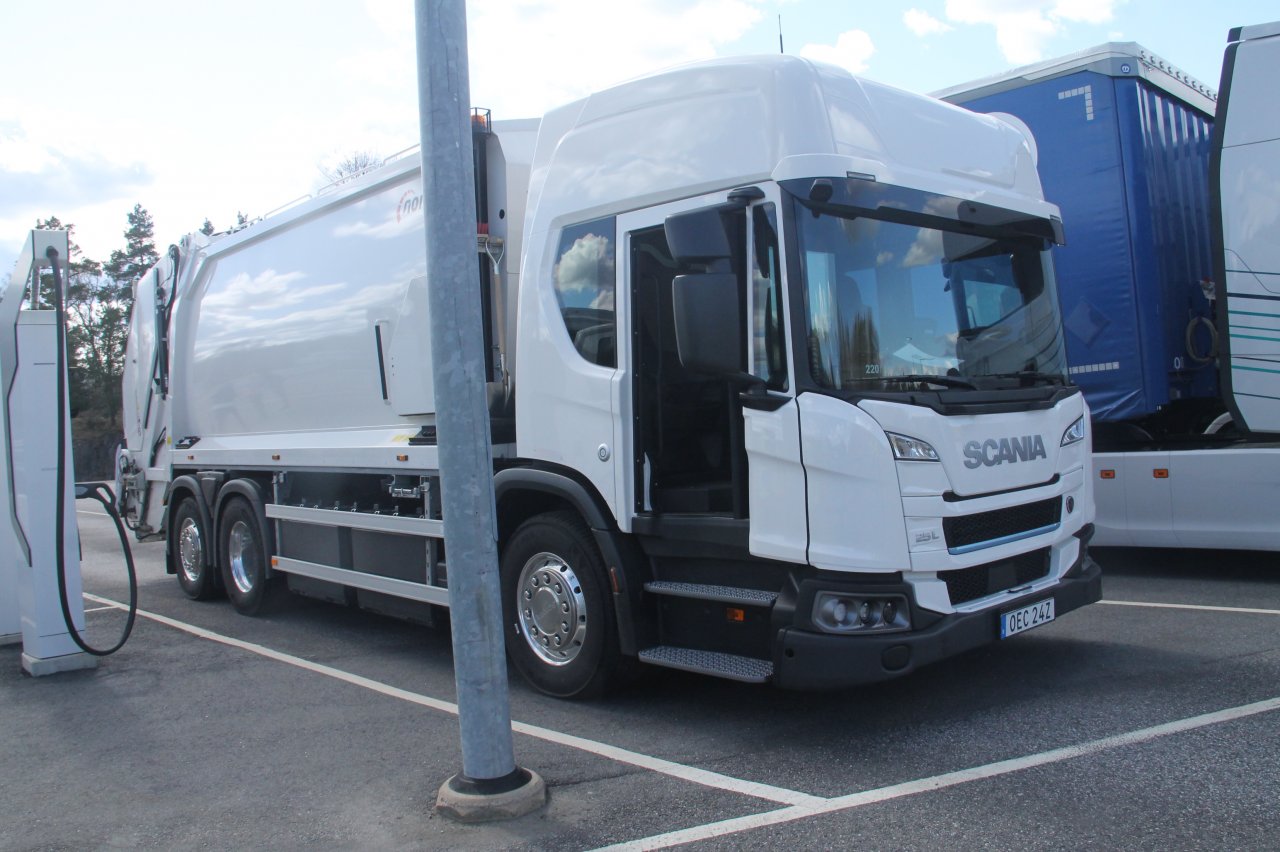 elektrikli-scanialar-2.jpg