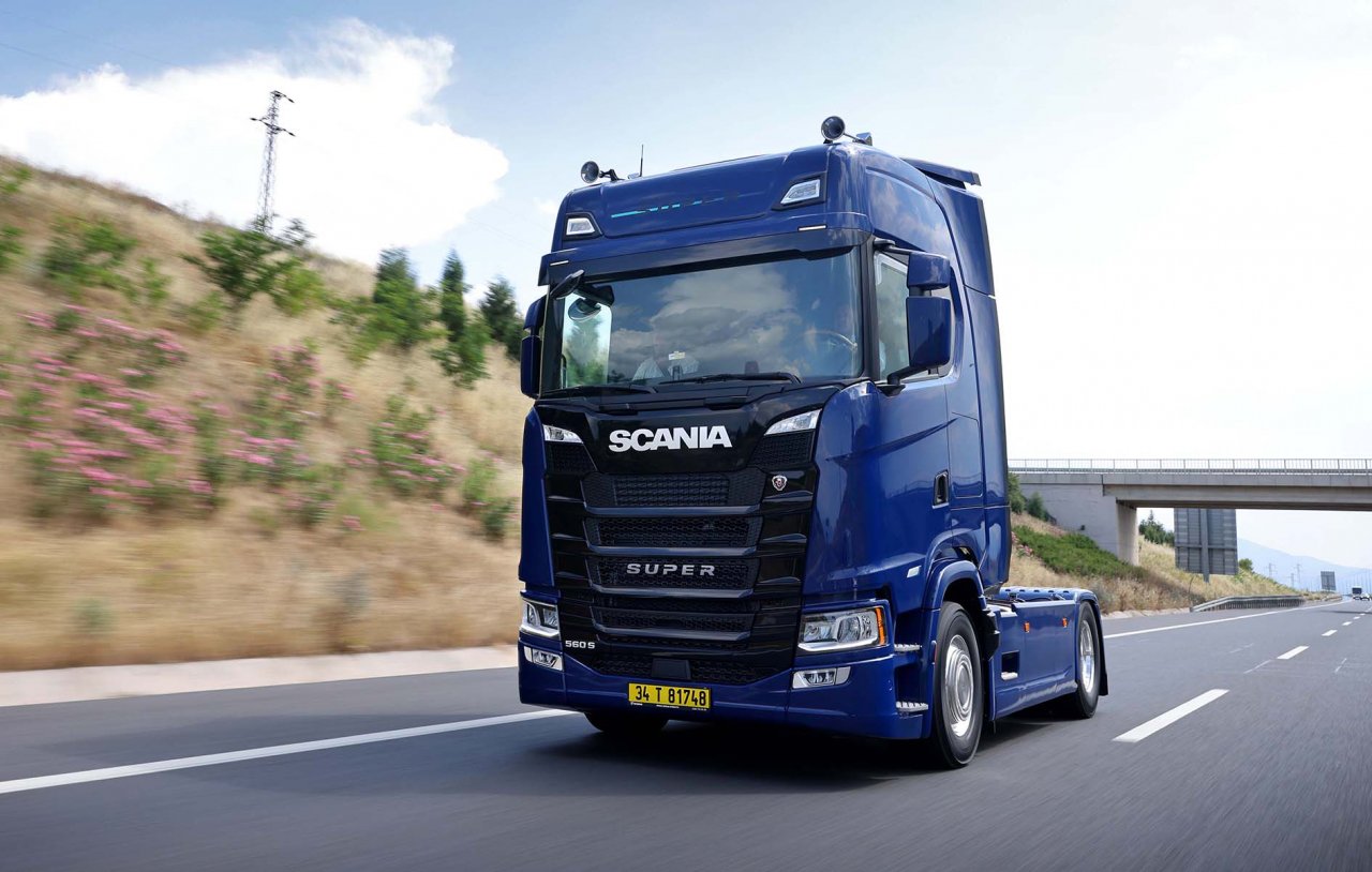 scania-super-02.jpg