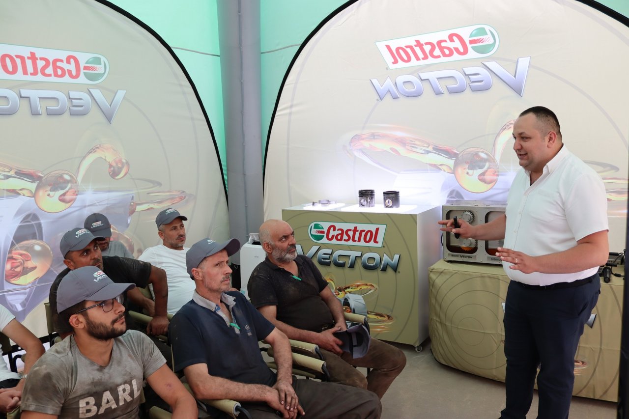 castrol-vecton-1.jpg