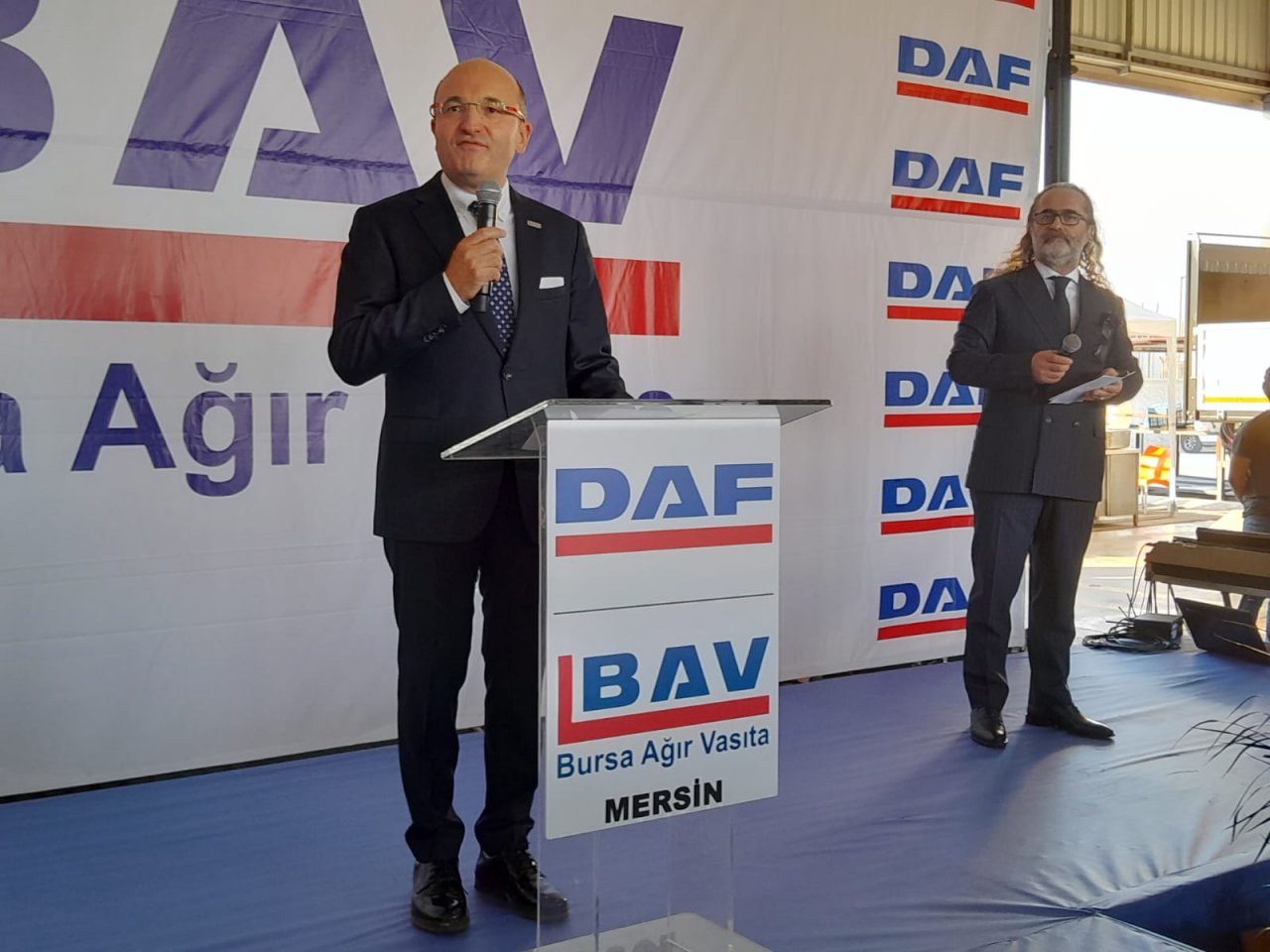 daf-bayi-acilisi-mersin-muhsin-kocaslan.jpg