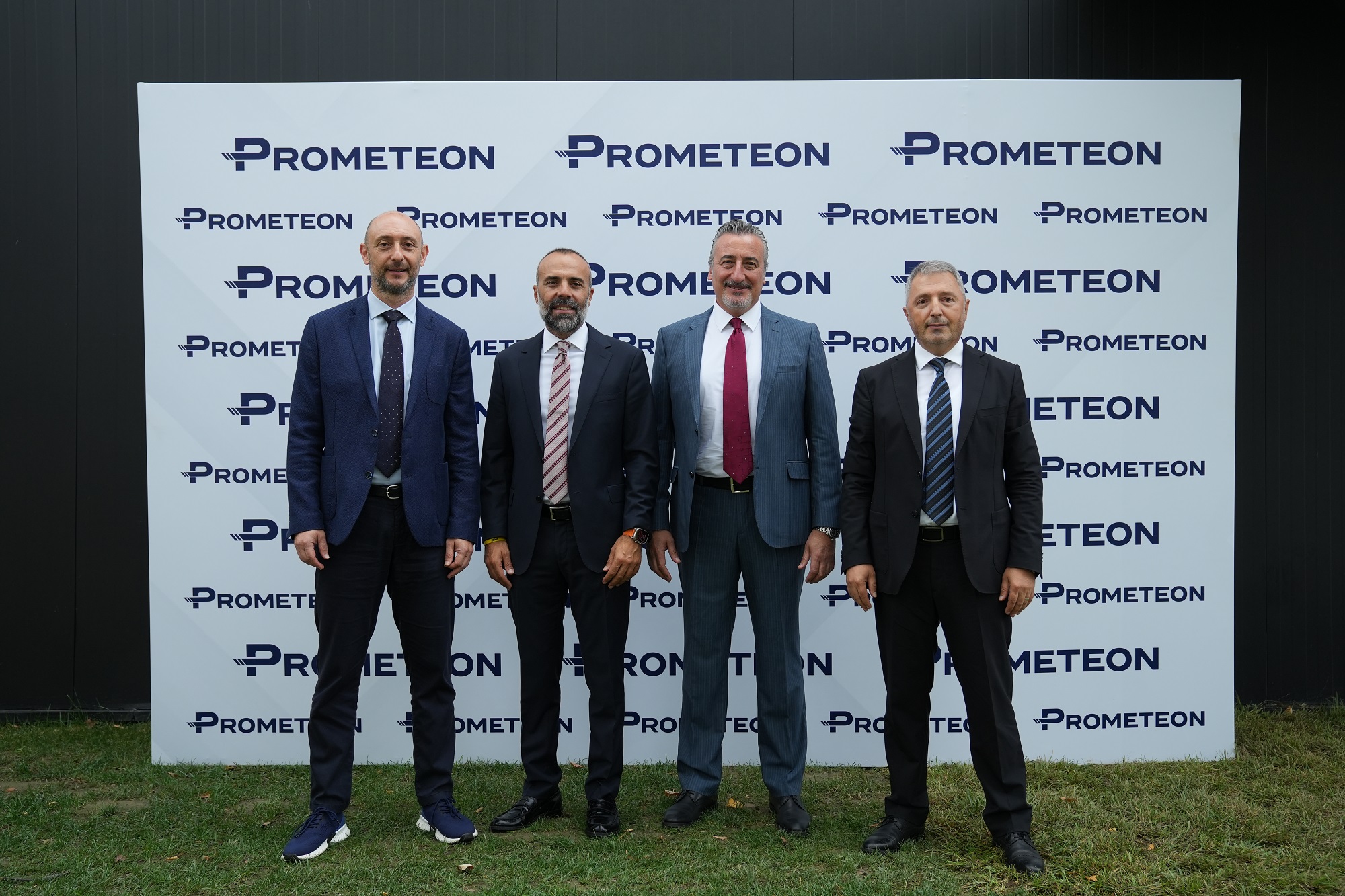 prometeon-a-takimi-toplu.jpg