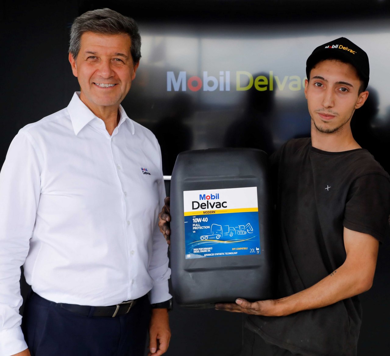 mobil-delvac-roadshow-3.jpg