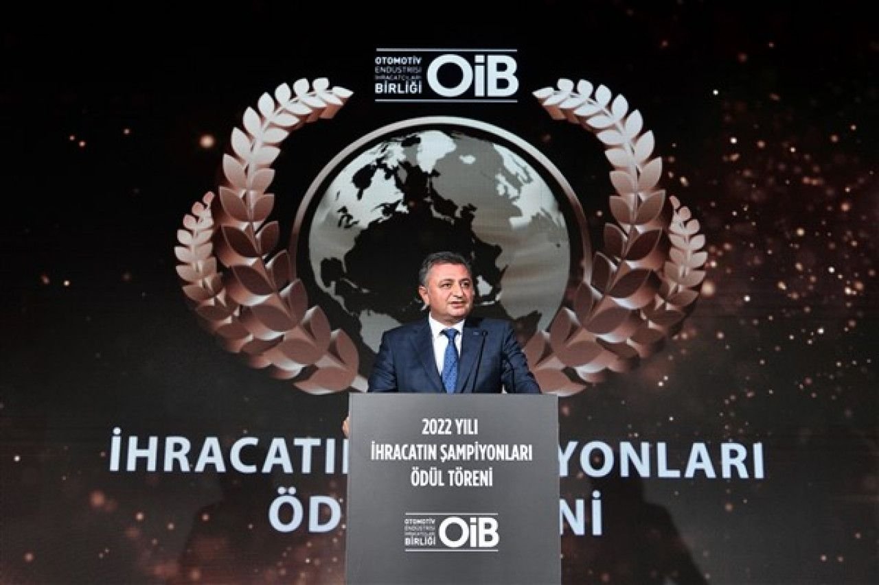 oib-yonetim-kurulu-baskani-baran-celik.jpg