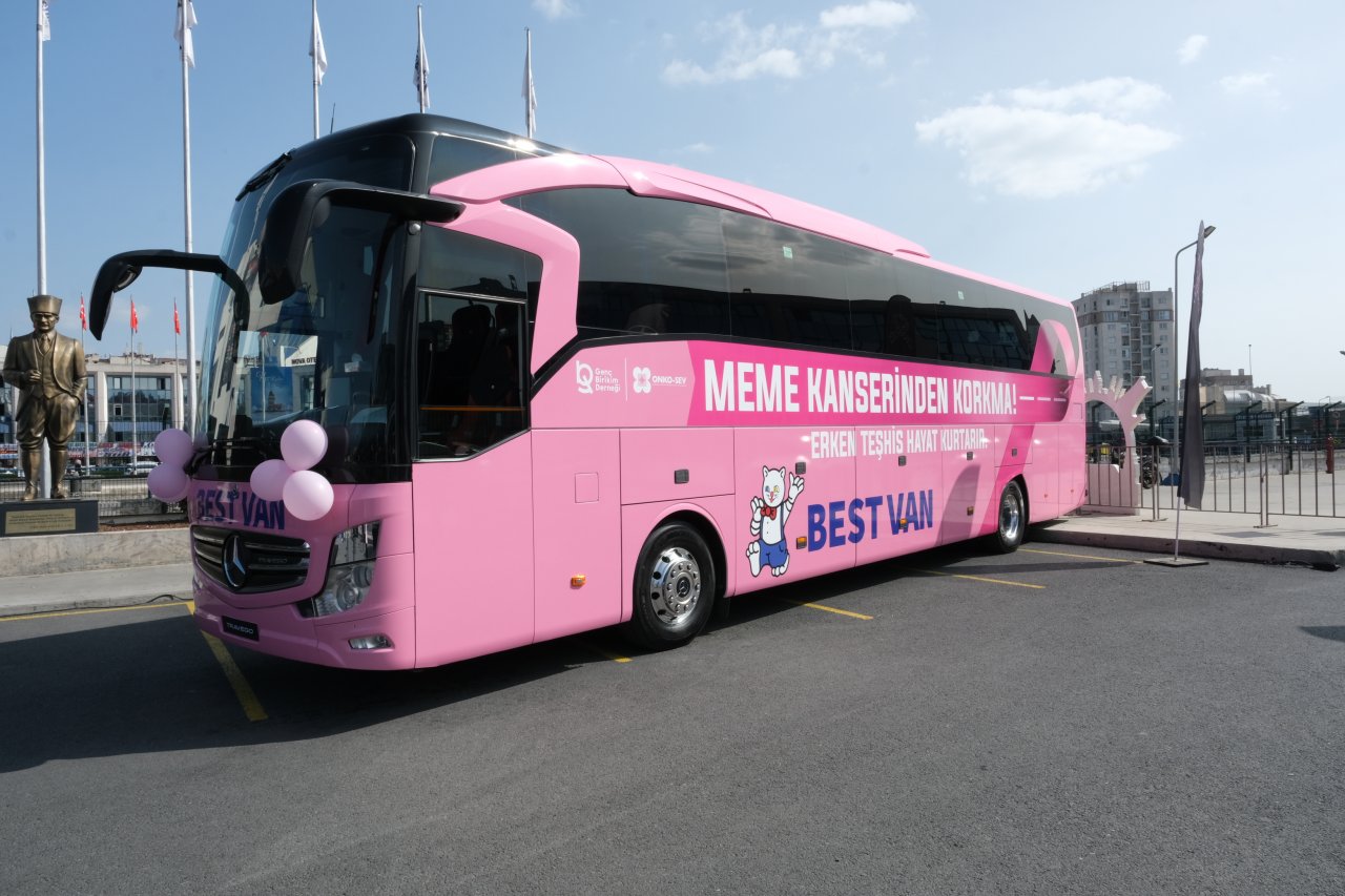 mercedes-benz-t-rk-3.jpg