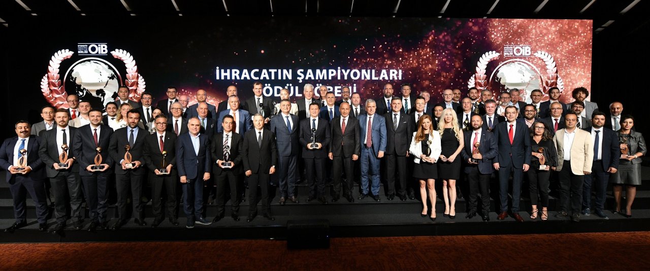 prometeon-turkiye-altin-ihracatci-odulu-2.png