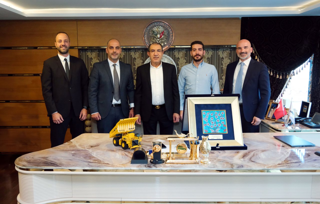 celikler-holding-komatsu-hd785-8e0-teslimat.jpg