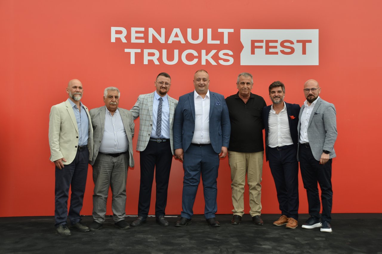 renault-trucks-silahtaroglu-motorlu-araclar-acilis-gorsel-1.jpg