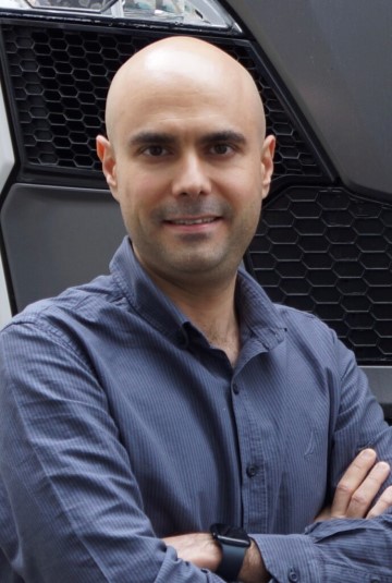 omer-madazlioglu-689x1024.jpg