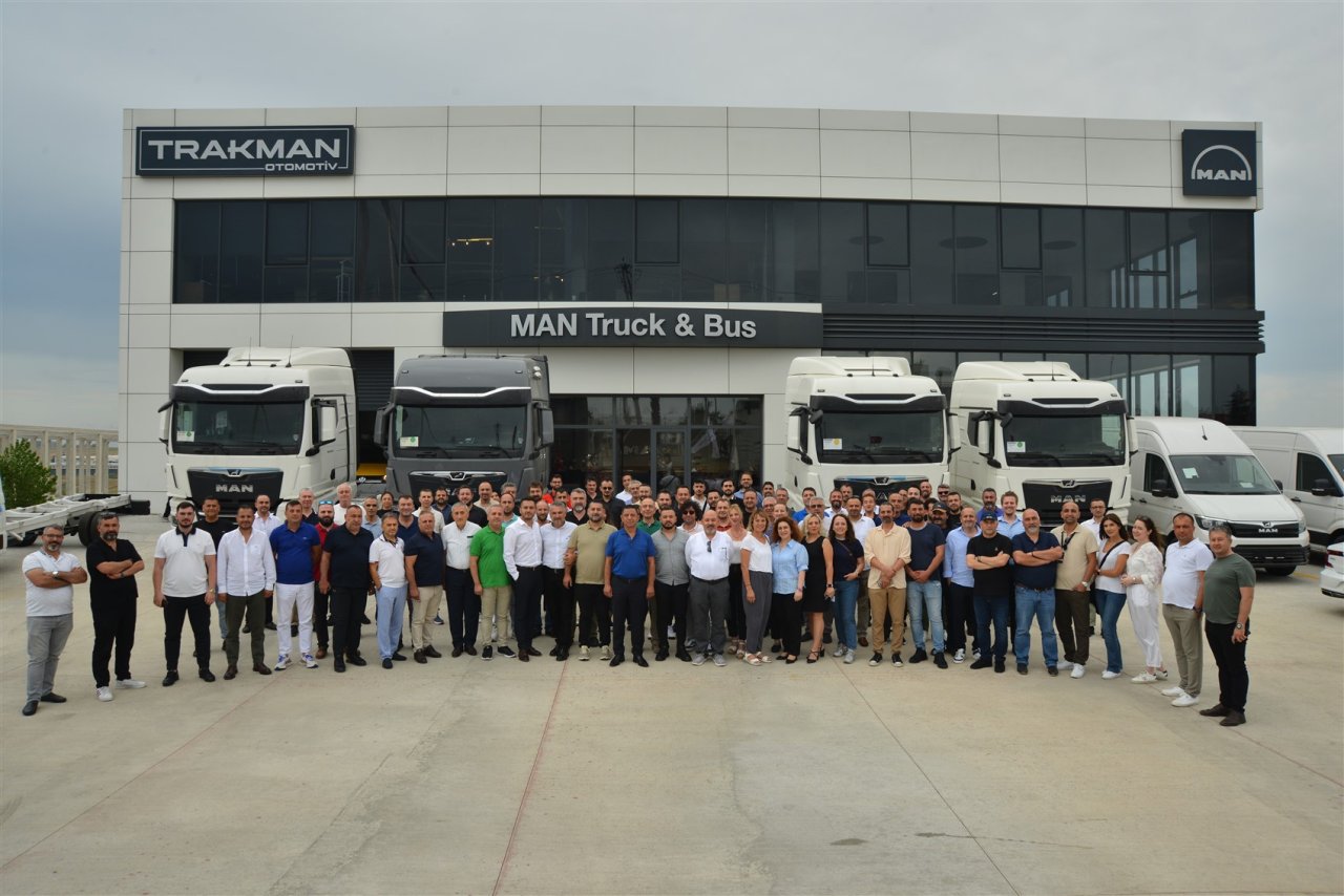 1722500726-man-yetkili-servisler-toplant-s-toplu.jpg