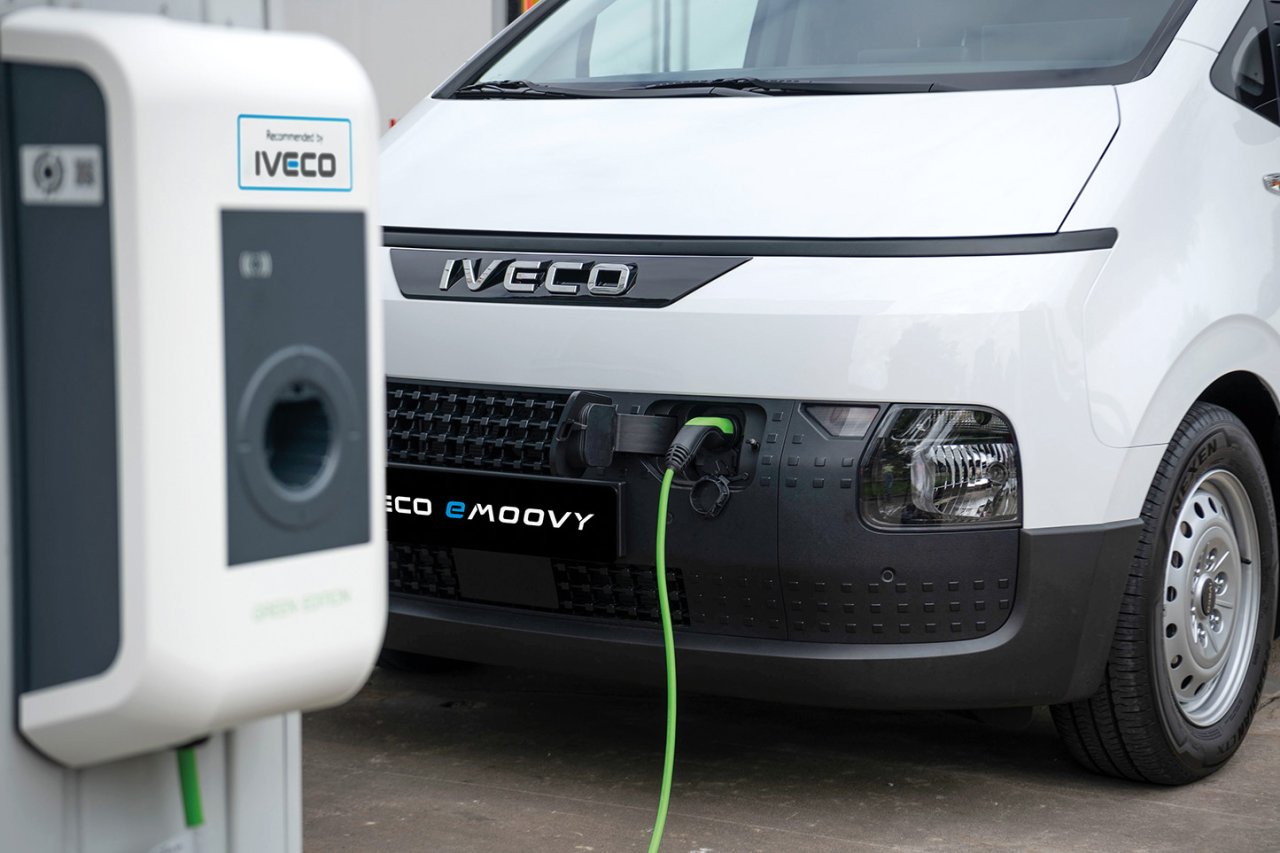 iveco-emoovy-3.jpg