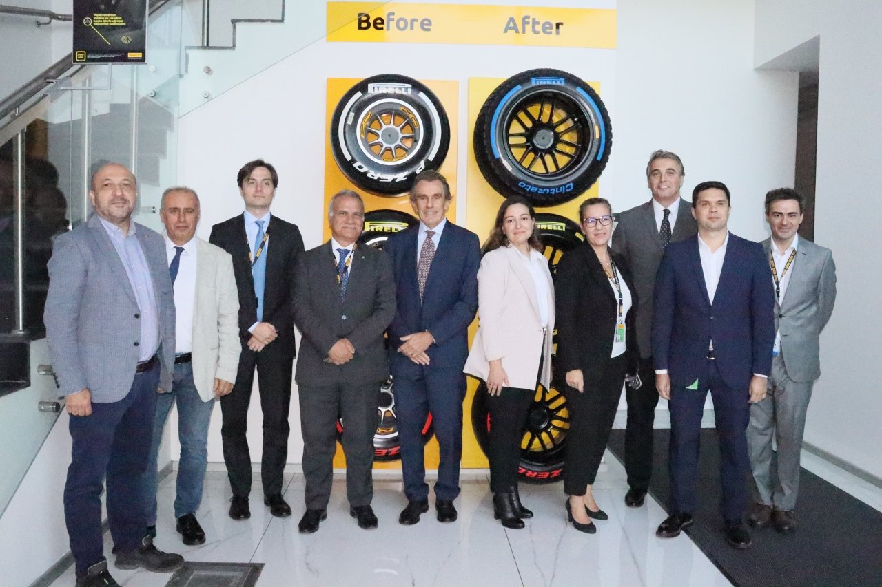 italya-buyukelcisi-pirelli-fabrika-ziyareti-3.jpg