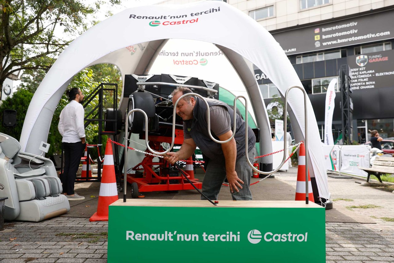 castrol-sanayi-bulusmasi-istanbul-ataturk-maslak-oto-sanayide-7.jpg