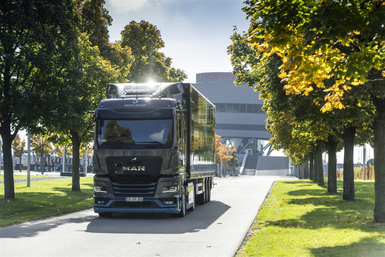 man-elektrikli-kamyon-leipzig-4.jpg