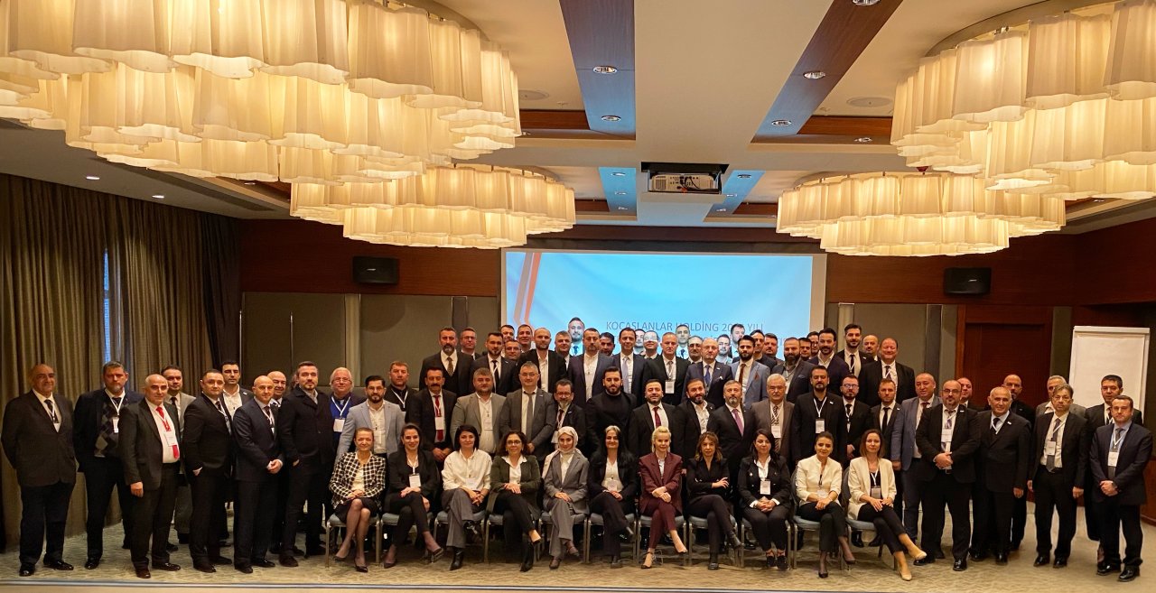 kocaslanlar-holding-2025-yili-stratejik-planlama-toplantisi-1.jpg