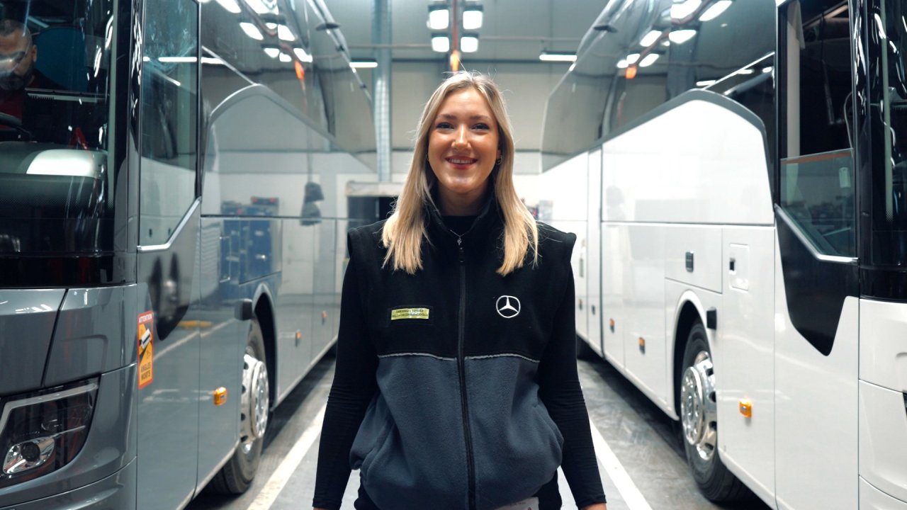 mercedes-benz-turk-isin-cinsiyeti-yok-06.jpg