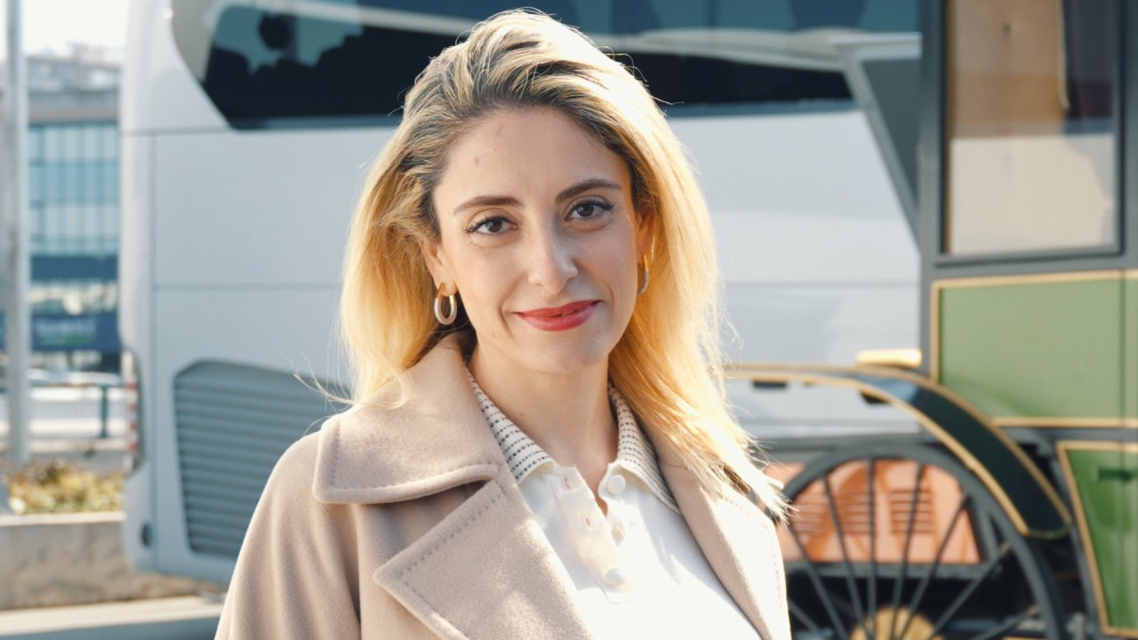 mercedes-benz-turk-isin-cinsiyeti-yok-11.jpg