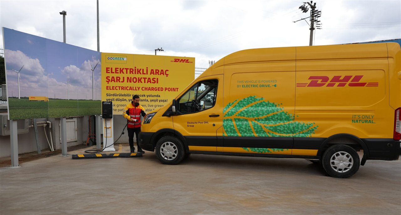dhl-supply-chain-ara-filosu-2.jpg