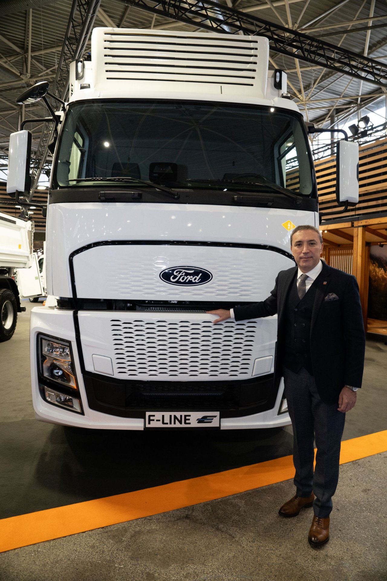ford-trucks-solutrans-2.jpg