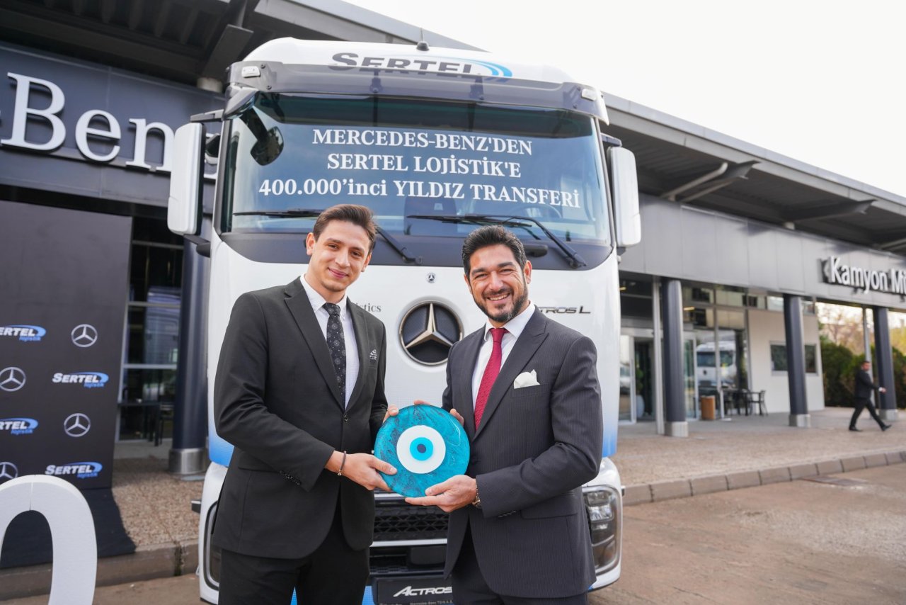 sertel-grup-lojistik-aksaray-kamyon-fabrikasinda-uretilen-400-bininci-kamyonu-filosuna-ekledi-3-2.jpg