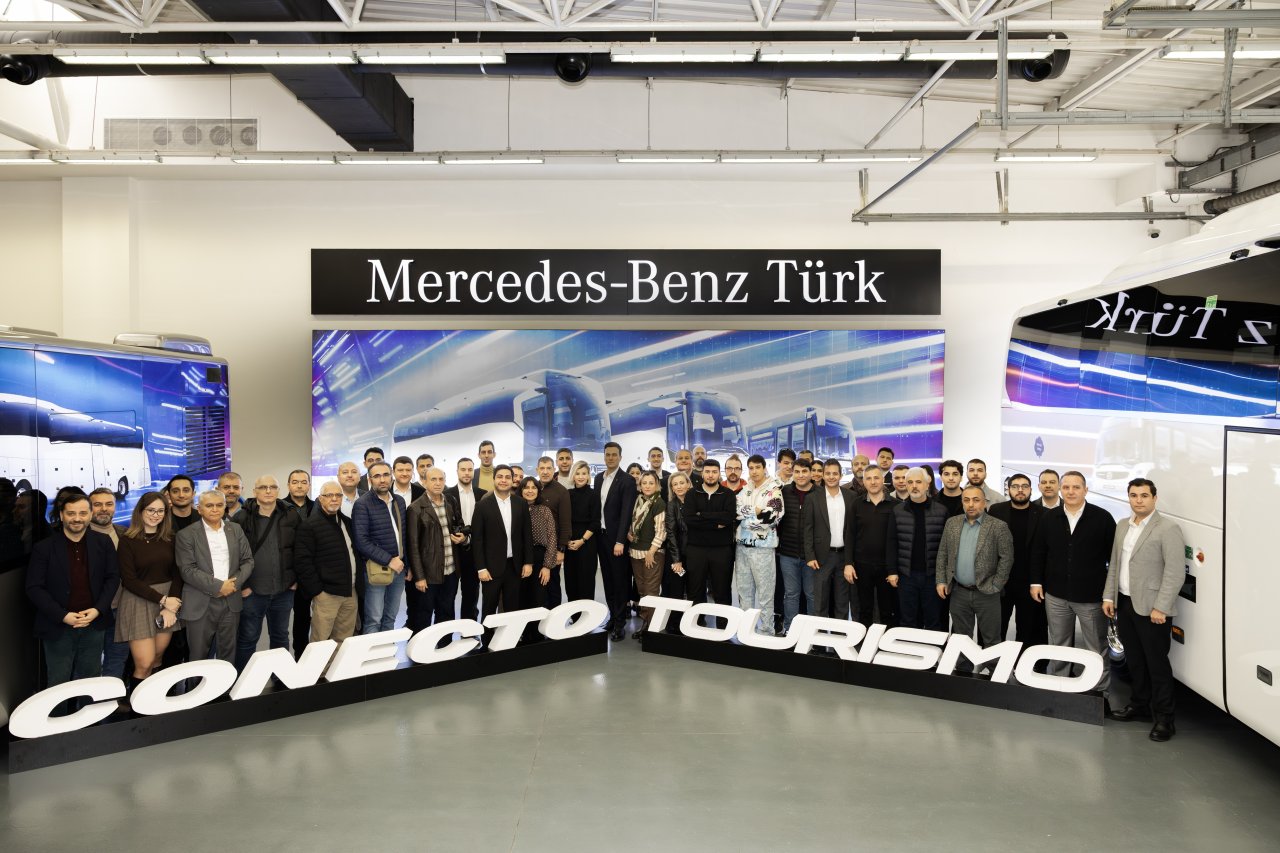 mercedes-benz-turk-yollarin-standardini-belirlerken-bu-sefer-bir-baska-diyor-6.jpeg