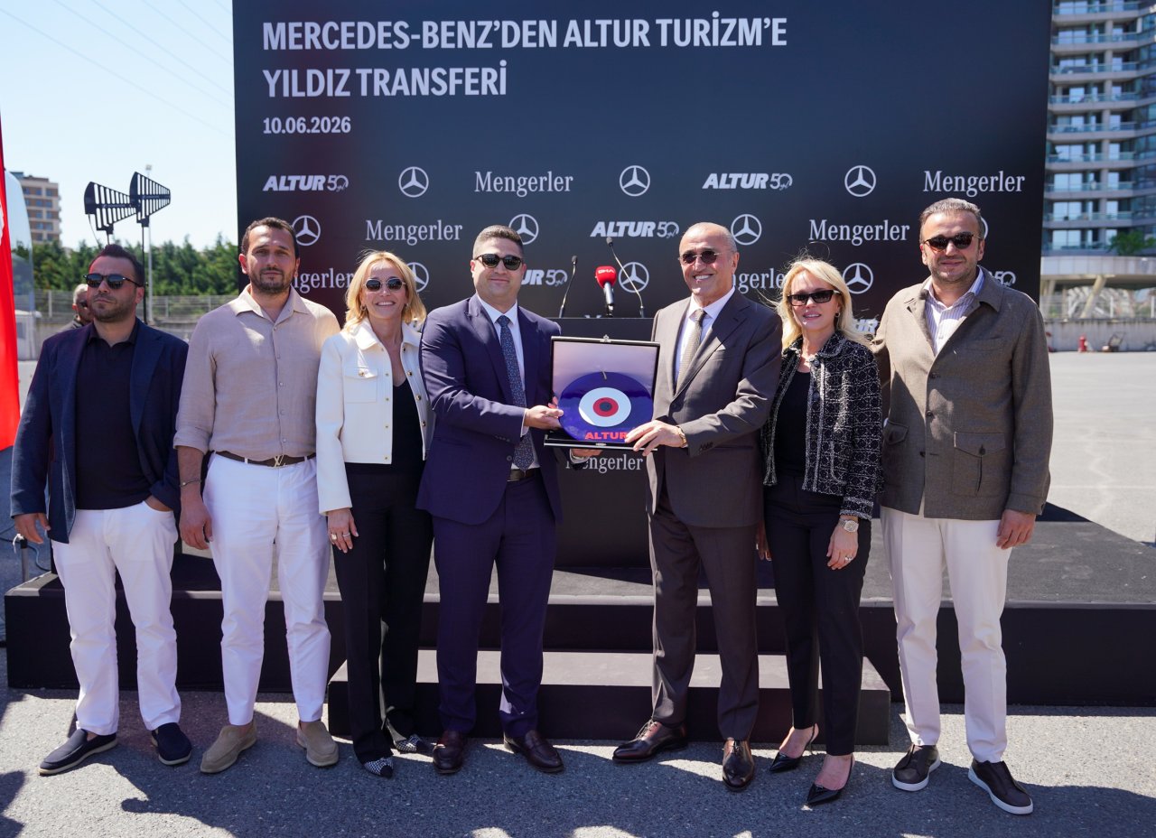 altur-turizm-filosunu-20-adet-mercedes-benz-tourismo-15-ile-guclendirdi-4.jpg