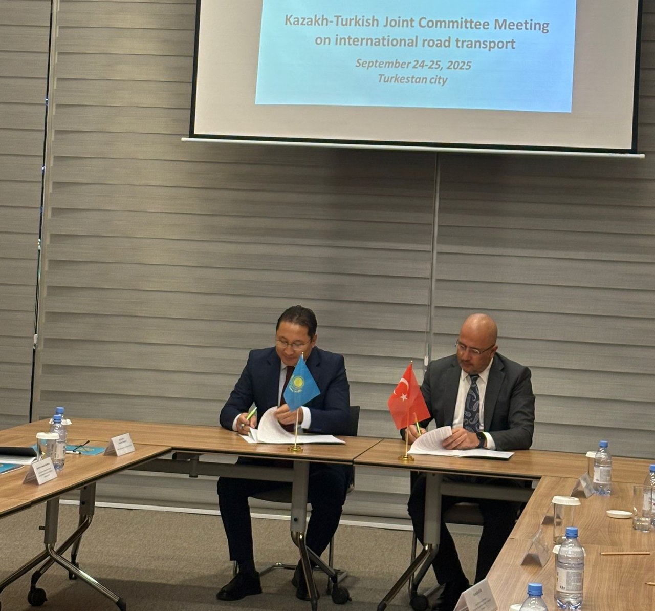 turkiye-kazakistan-kukk-toplantisi.jpg