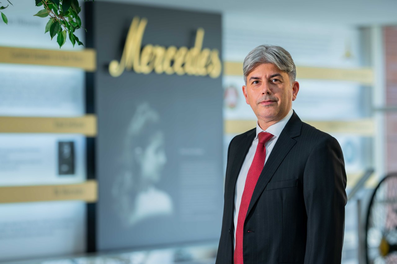 mercedes-benz-turk-bayi-agi-ve-is-gelistirme-direktoru-can-balaban.jpg