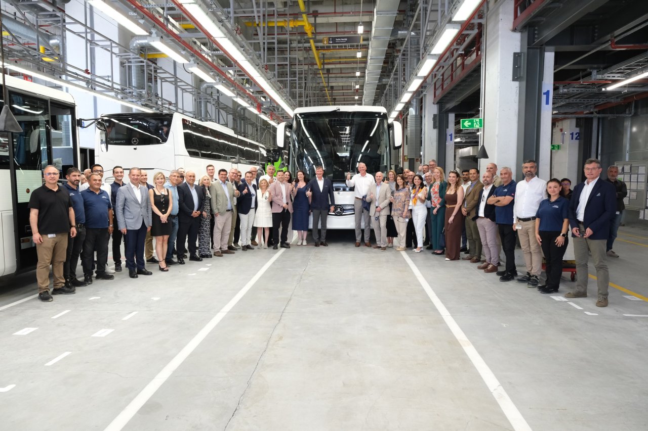 mercedes-benz-turkten-gelecege-yatirim-9.jpg