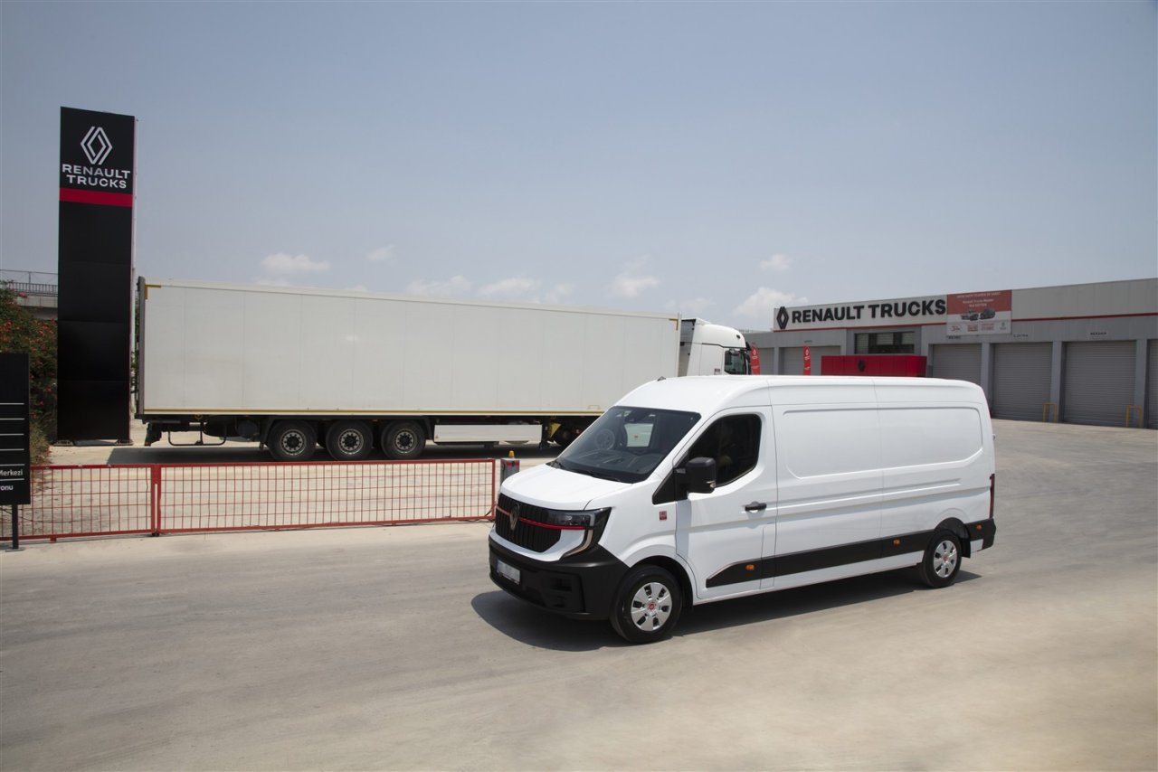 renault-trucks-master-red-edition-ko-se-ticaret-teslimat-go-rsel-1-3.jpg