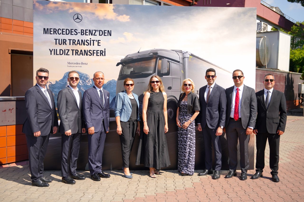 tur-transit-lojistik-filosunu-50-yeni-mercedes-benz-actros-l-1848-ls-ile-guclendirdi-6.jpeg
