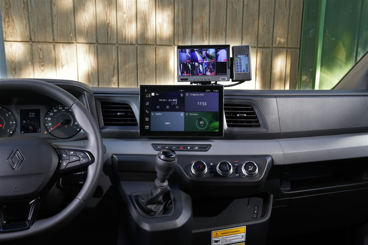 renault-master-kamyonet-24.jpg