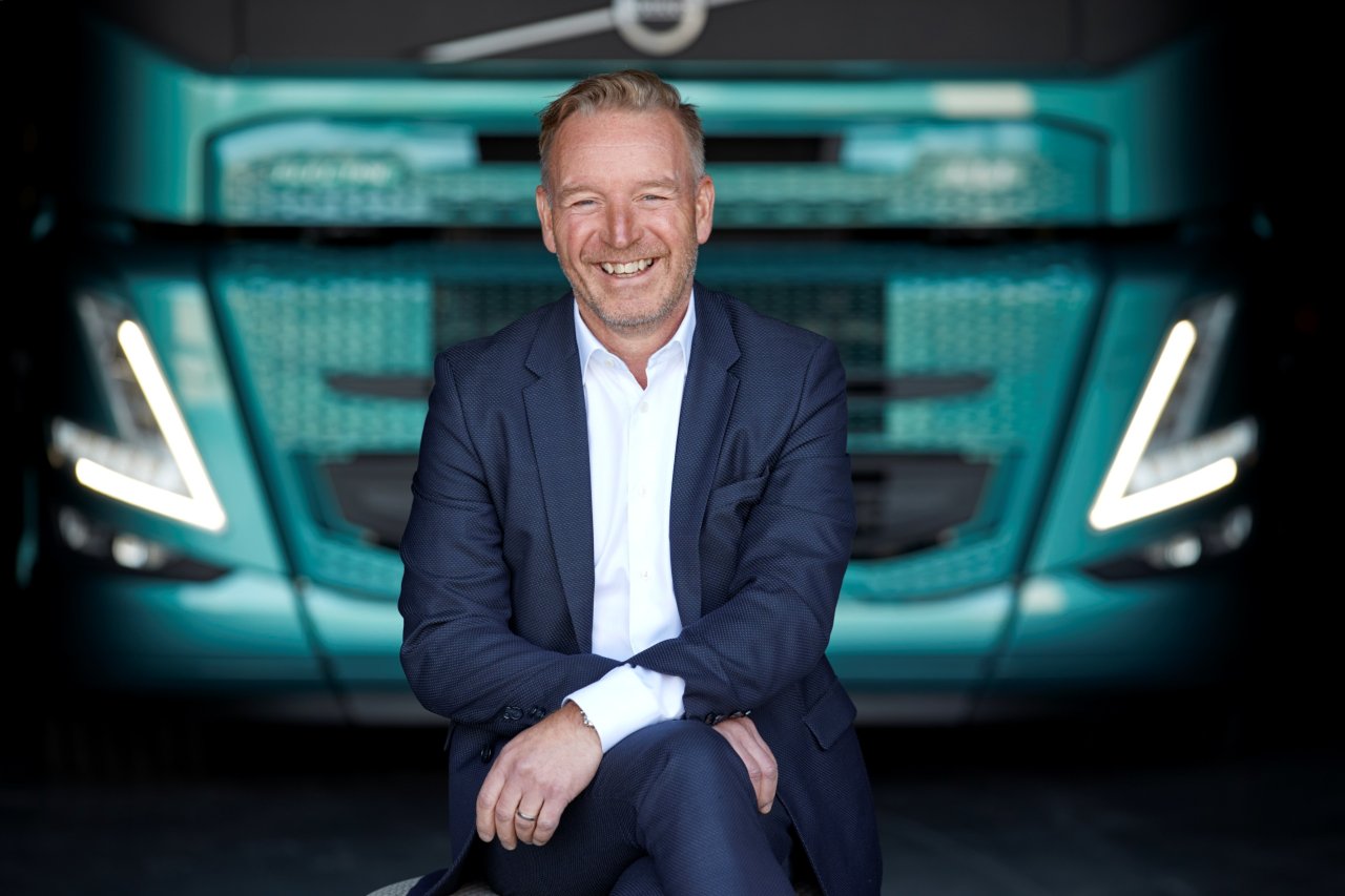 volvo-trucks-international-kidemli-baskan-yardimcisi-per-erik-lindstrom.jpg