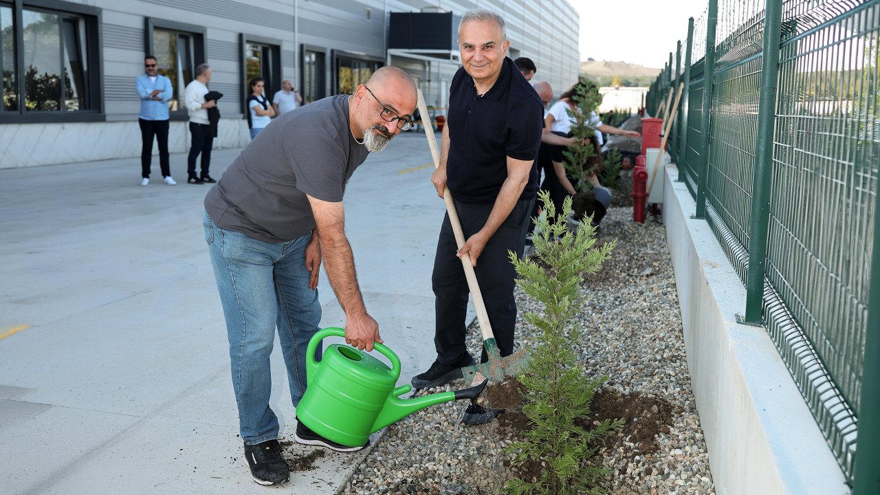 marubeni-dagitim-ve-servis-hendek-operasyon-merkezi-acilis-03.jpg