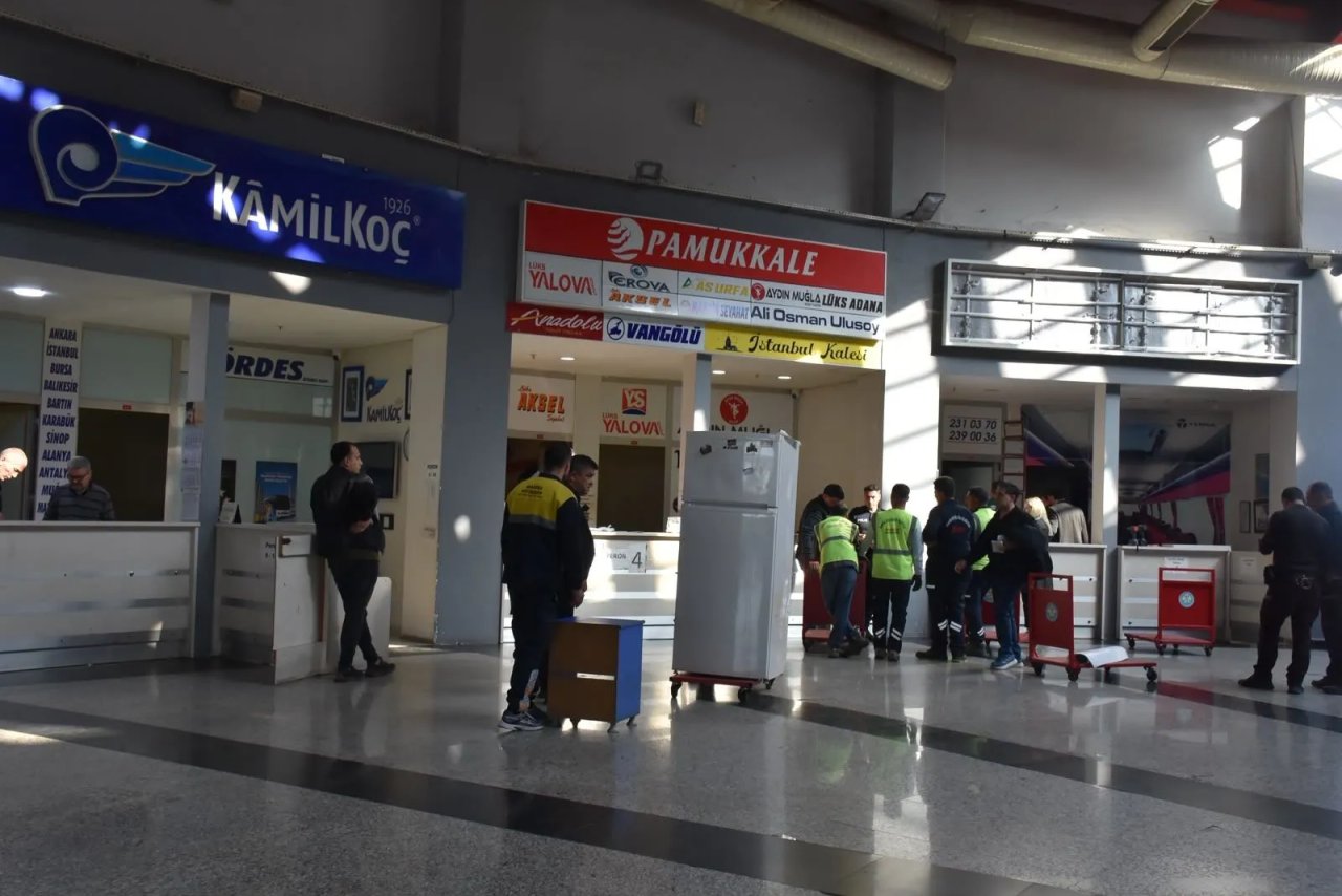 manisa-otogar-tabelalar-sokuldu2.webp