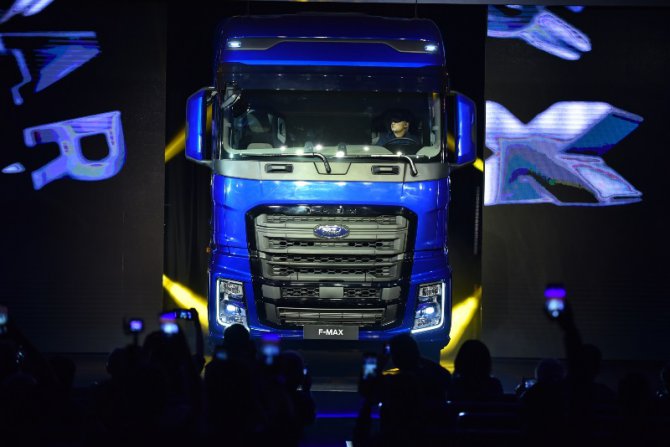 ford-f-max-(4).jpg