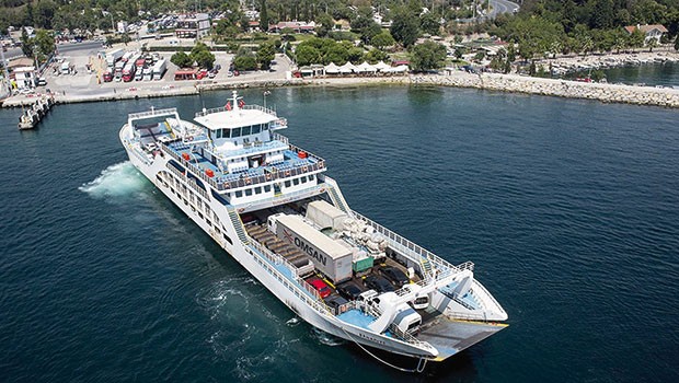 istanbullines-001.jpg istanbullines-001.jpg