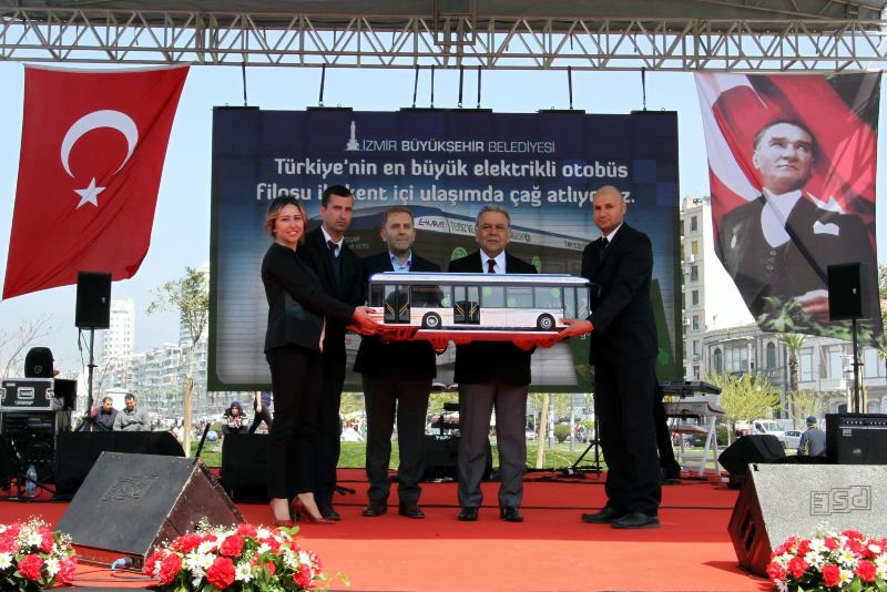 izmir3-001.jpg izmir3-001.jpg