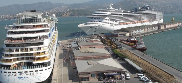 kruvaziyer-turizmi.jpg kruvaziyer-turizmi.jpg