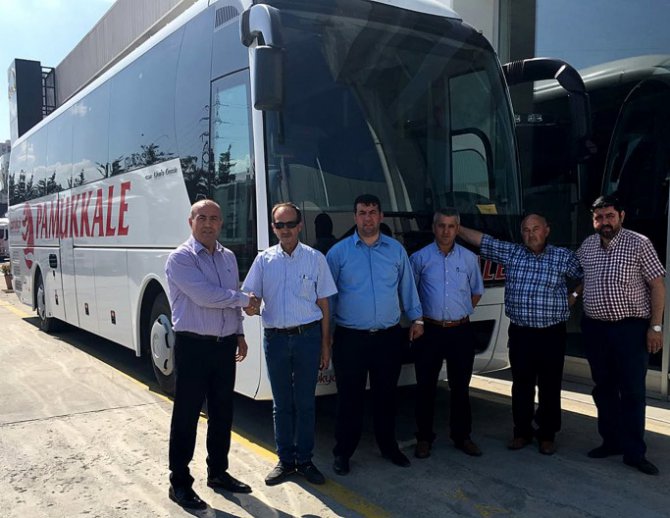 man-pamukkale.jpg man-pamukkale.jpg