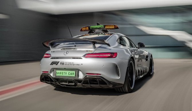 mercedes-amg-gt-r-f1-safety-car-04-kopya_780x450.jpg