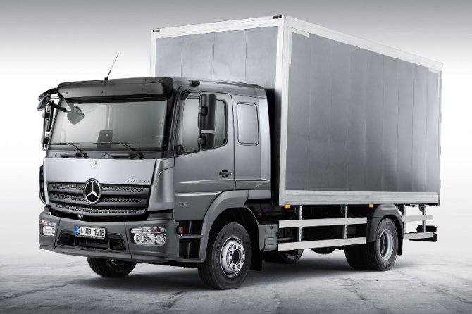 mercedes-benz-atego-1518-001.jpg