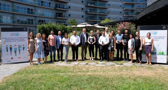 mercedes-benz-turk-startup-2019_juri-ve-kazananlar.jpg