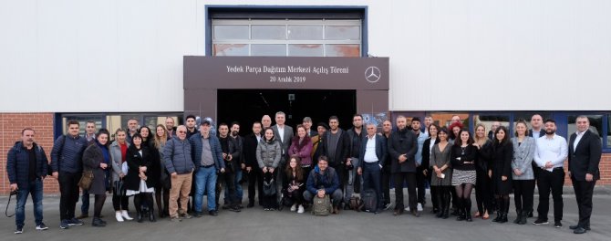 mercedes-benz-turk-yeni-yedek-parca-dagitim-merkezi-acilis-toreni_2.jpg