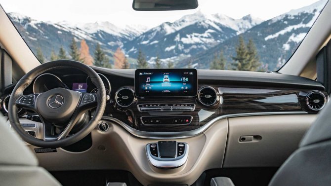 Mercedes in Marco Polo karavan kamplara keyif katacak
