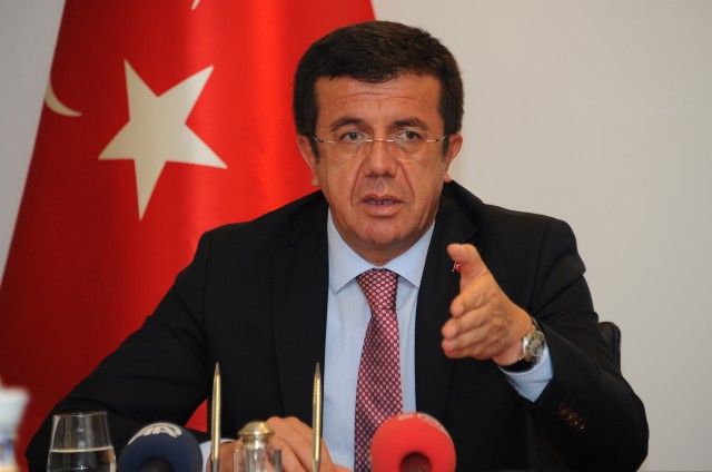 nihat-zeybekci-640x424.jpg