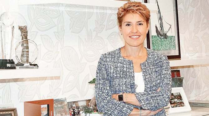 nilufer-gunhan-003.jpg