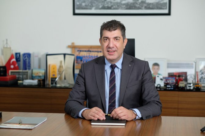otobus-pazarlama-ve-satis-direktoru-osman-nuri-aksoy.jpg