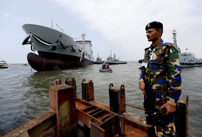 pakistangemi.jpg pakistangemi.jpg