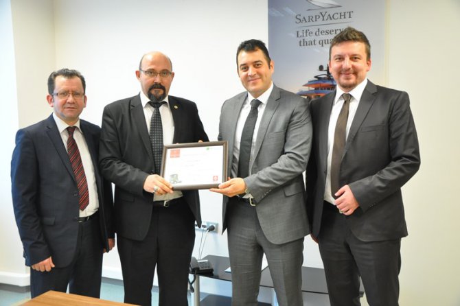 renault-sarp-lojistik2.jpg renault-sarp-lojistik2.jpg